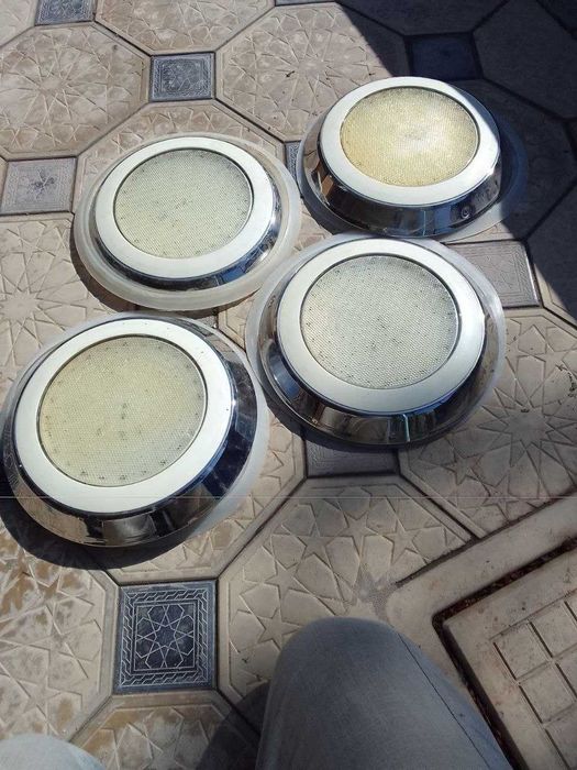 Подводные LED-светильники для бассейна из нержавеющей стали