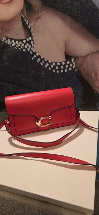 Geanta  roșie medie