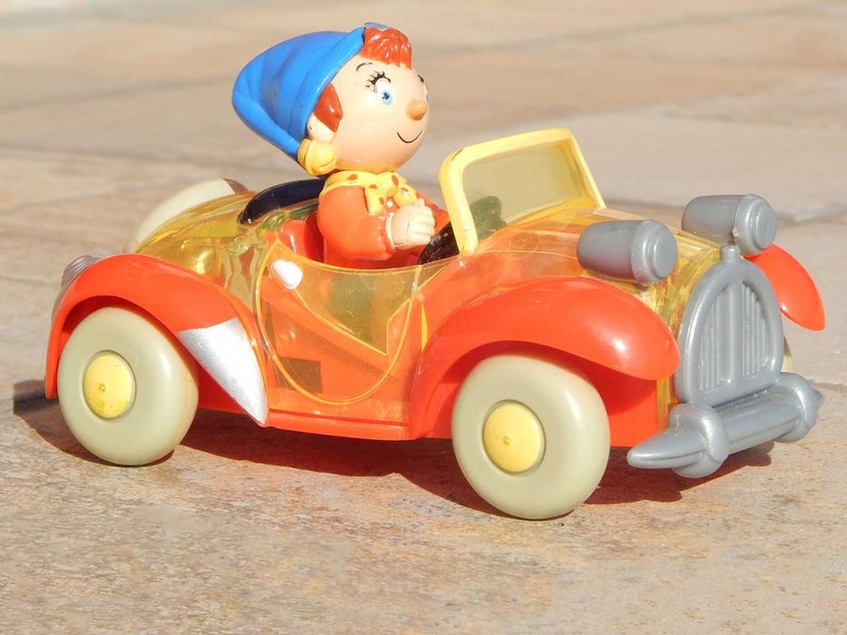 Jucarie masinuta epoca BonBon Buddies "Noddy and his car" Franta 2003