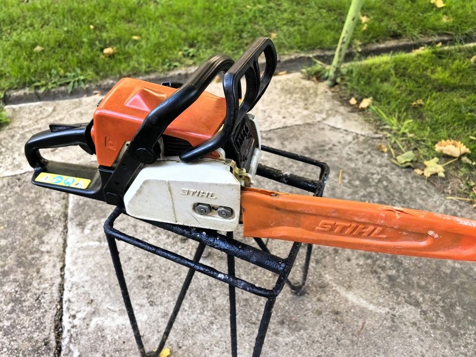 STIHL 017 Моторен трион Бензинова резачка