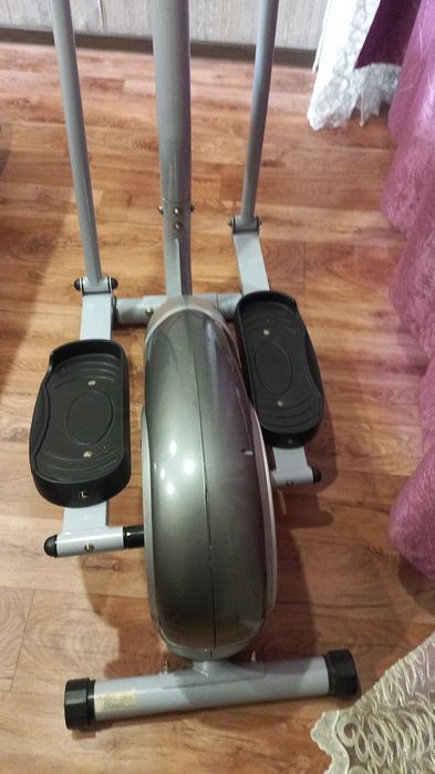 Тренажёр эллиптический