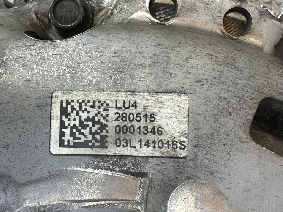 Kit ambreiaj / Volanta VW Passat B8, Golf 7 / Audi A3, Q3 : 04l105266C