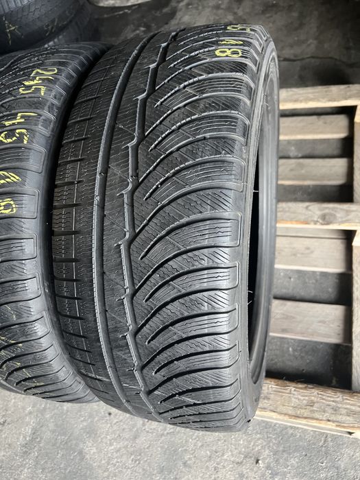 2 anvelope iarna 245/45/18 Michelin!