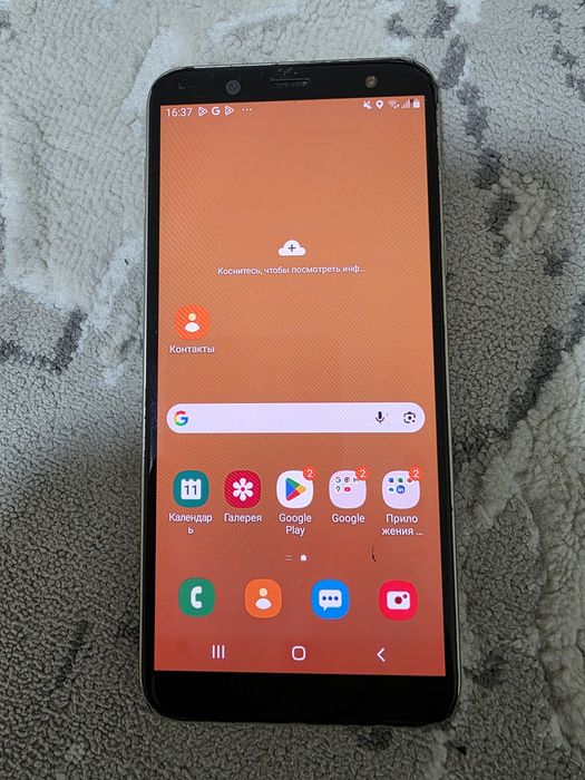 Samsung J6 32гб память