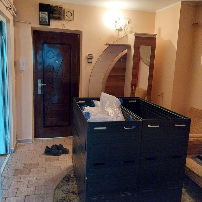 Apartament 4 camere et 1
