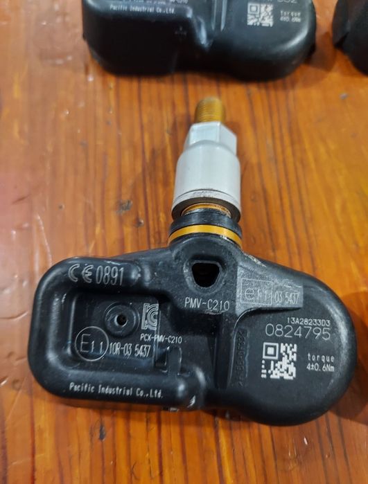 Датчики давления шин на Toyota