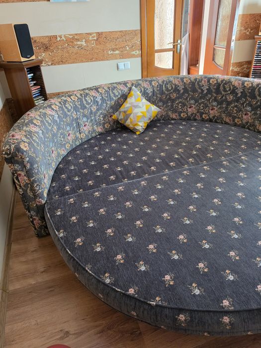 Продам диван раскладной
