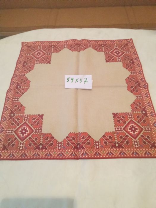 Битови карета за маса ръчна бродерия