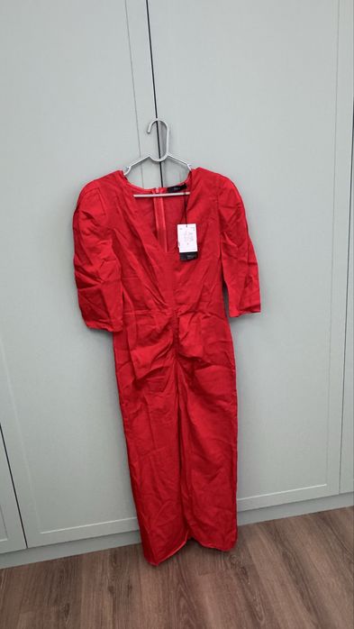 Новое  платье красивое . Дешево