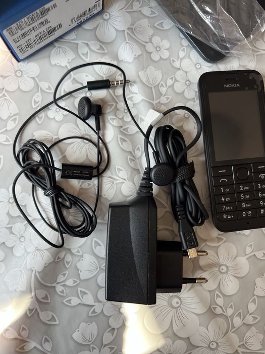 Нова Nokia 220 Nokia