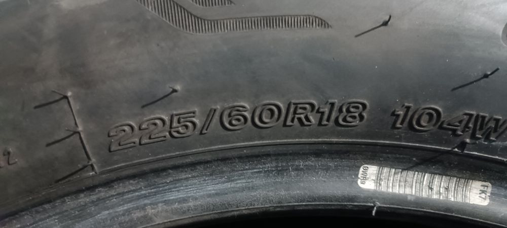 225/60/18 комплект шин б/у из Европы