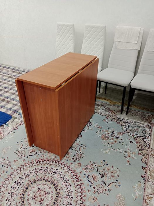 Стол книжка 4000 т.