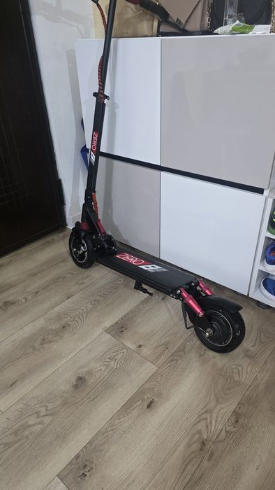 Trotineta zero 8
