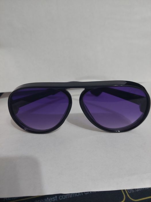 Продам солнцезащитные очки