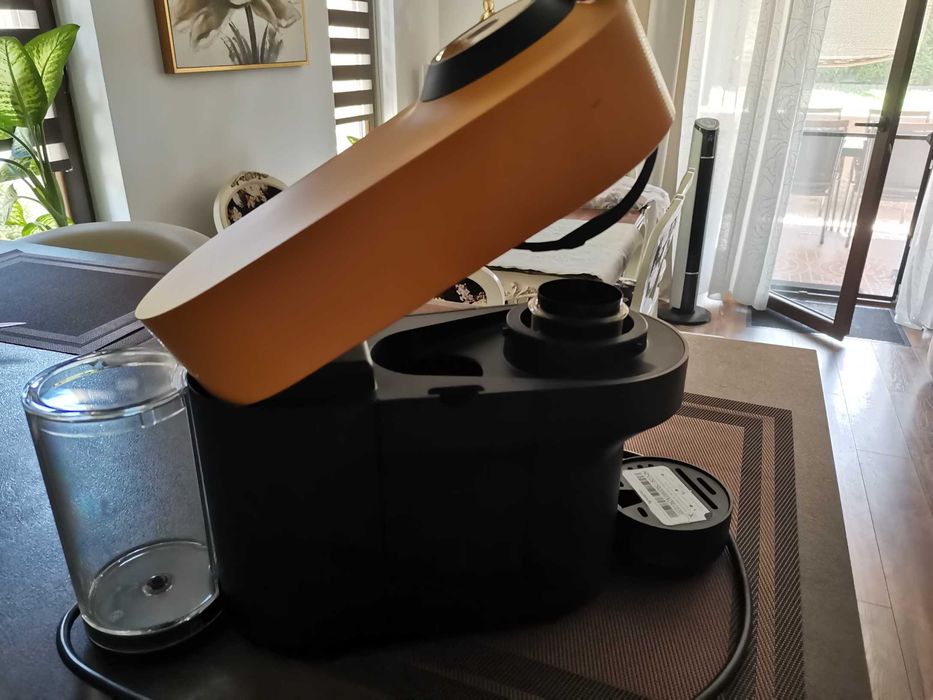 Aparat de cafea cu capsule Nespresso VERTUO Pop