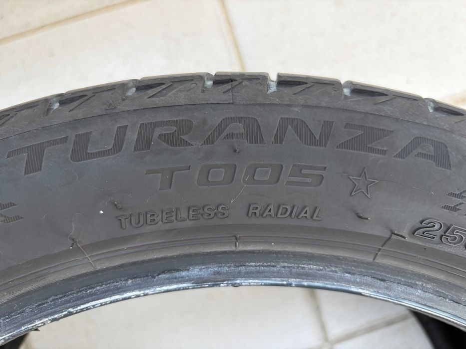 Летни гуми Bridgestone Turanza T005 BMW 225 45 18 и 255 40 18