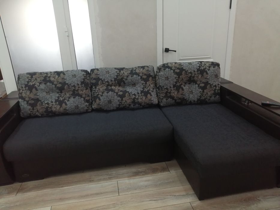 Продаётся диван...