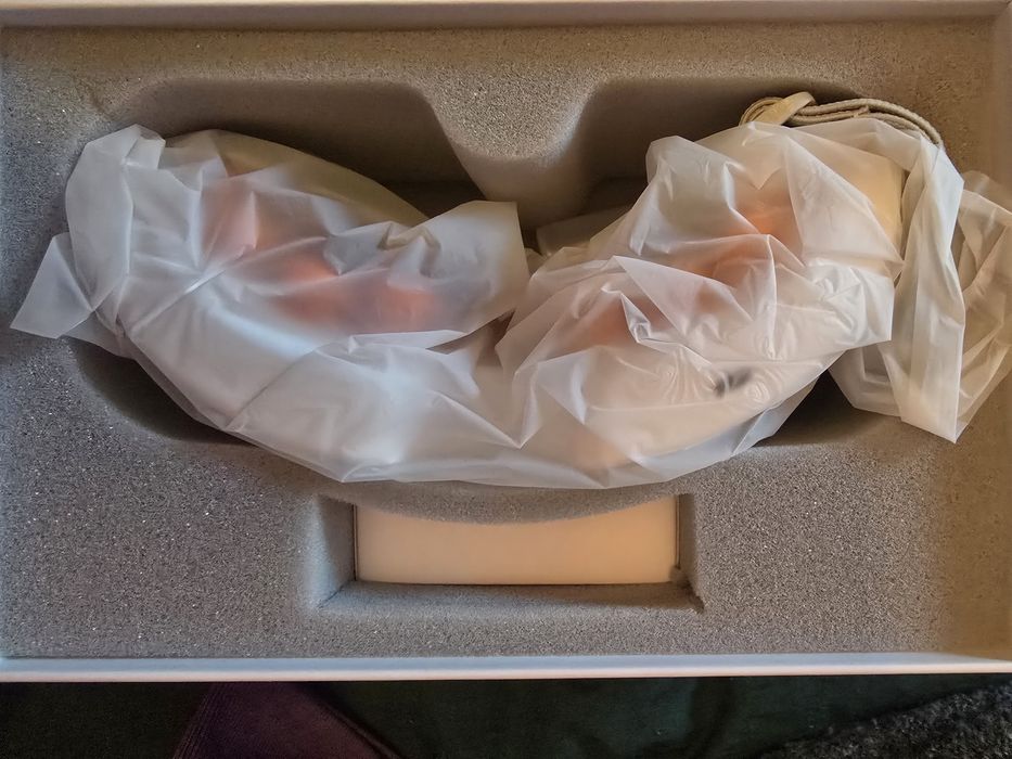 Aparat de masaj pentru ochi cu vibratii, ideal pentru relaxarea ochilo