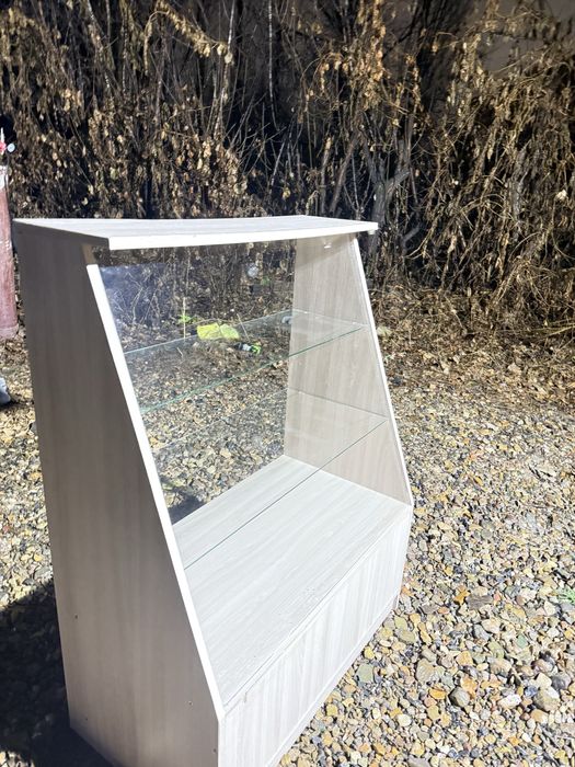 Стелаж для магазина