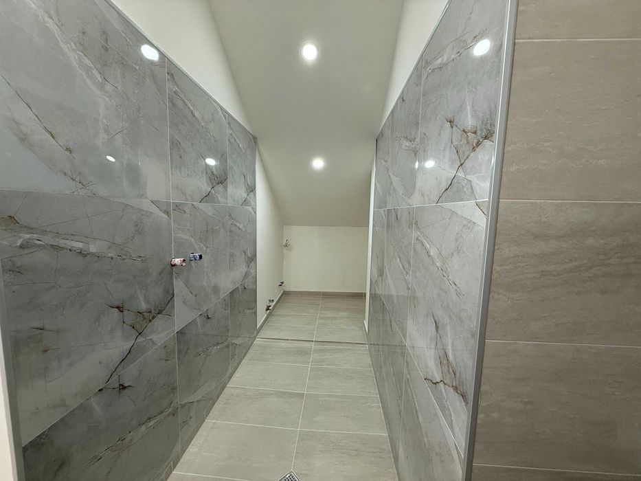 Продава се Тристаен апартамент в Габрово, Център - 132 кв.м за 556 €/кв.м - Снимка #10