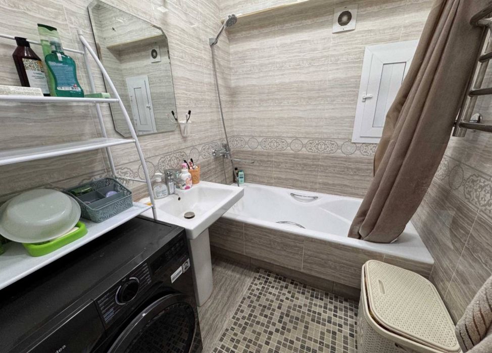 Ойбек , 4/6/9 С Ремонтом Меб+Тех