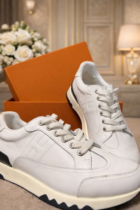 Кроссовки hermes