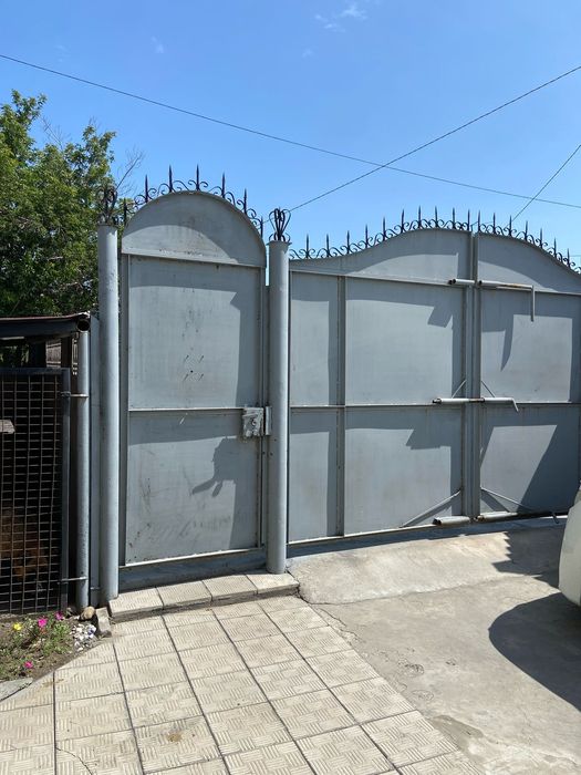 Продам коттедж .