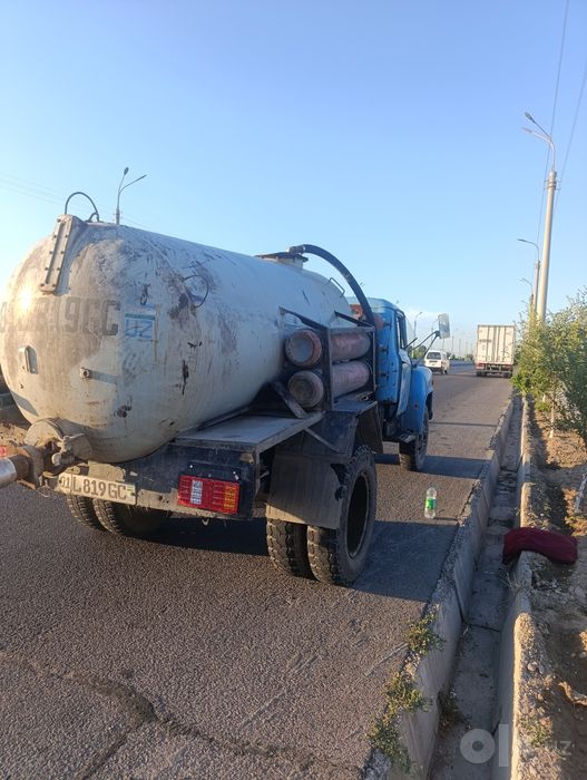 Gaz 53 sotiladi.