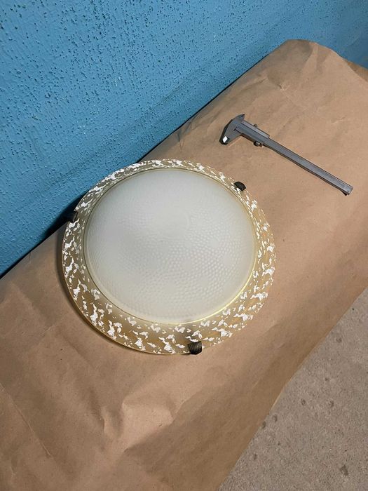 Плафони стъклени 1 х Е27