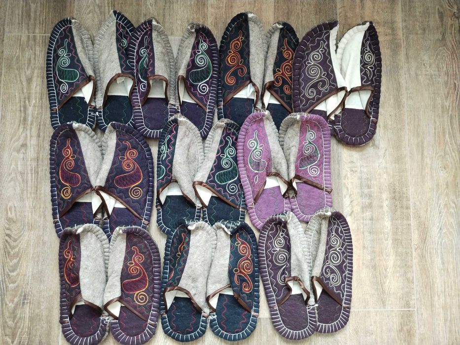 Войлочные мужские тапочки