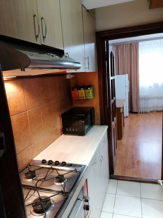 garsoniera zona cet parter se poate face balcon
