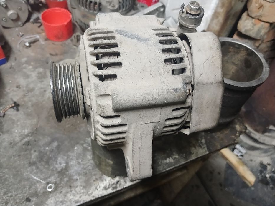 Продам генераторы на тайоту любой марки