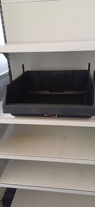 Продам лотки пластиковые