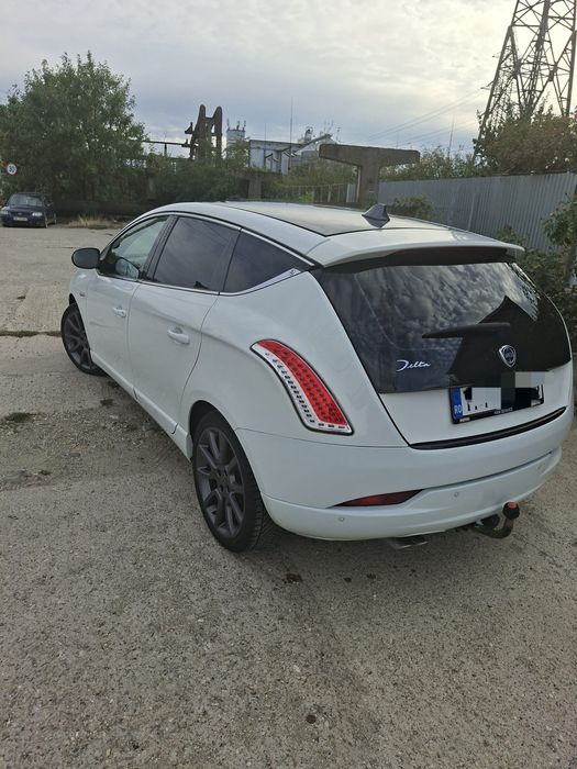 Lancia Delta 2015 lina 8