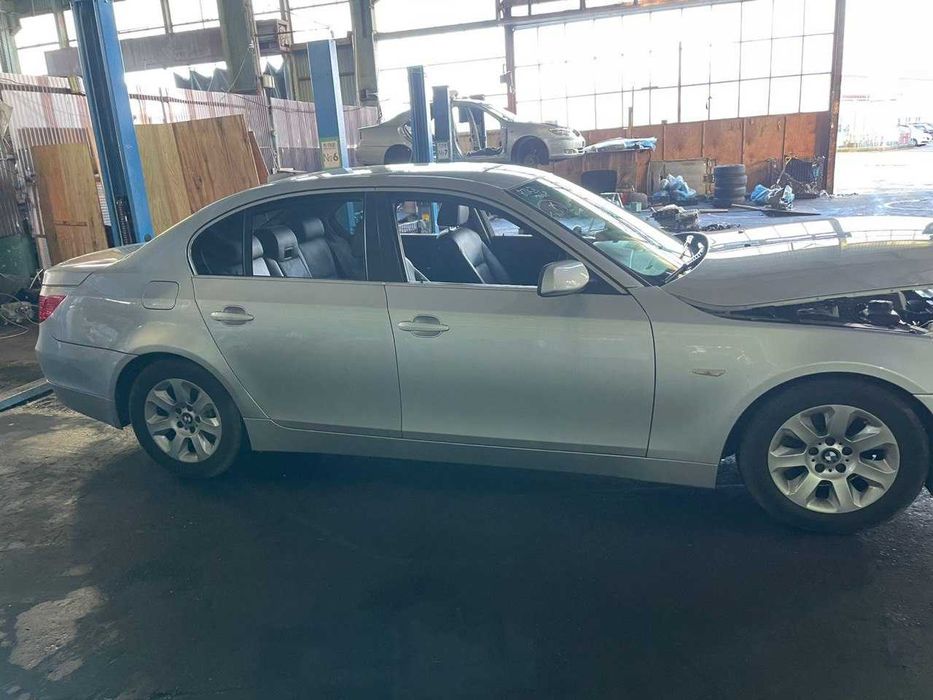 BMW E60 525i запчасти в наличии
