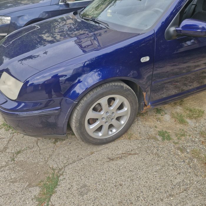 VOLKSWAGEN Bora 2000 — imagine 3