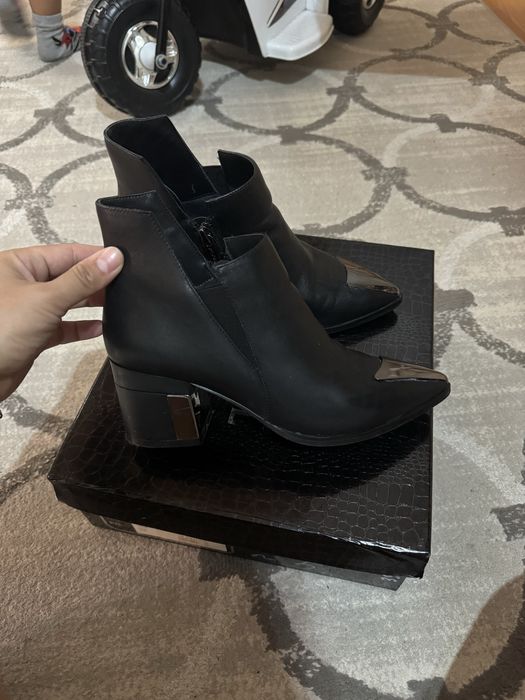 Женская обувь