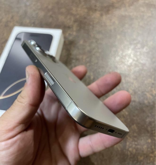 Apple iphone 16 pro 256GB