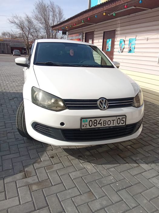 Продам VW POLO 2014г/в , 1.6механика