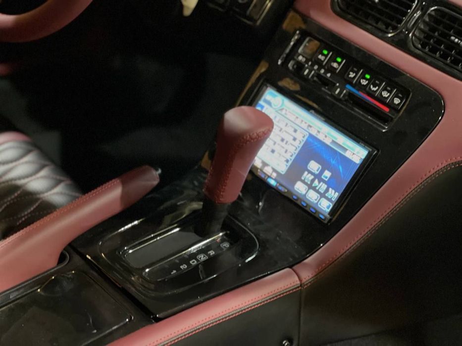 Nissan Matsuoke klip va roliklar uchun