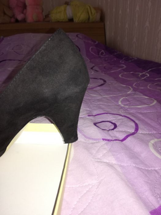 Дамски нови обувки