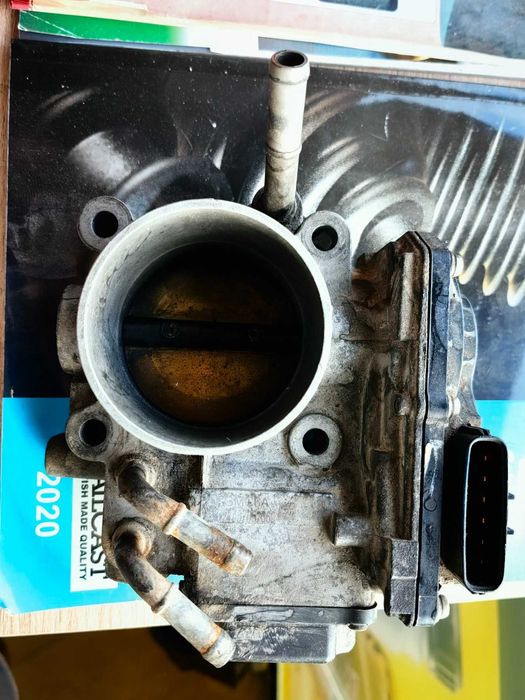 дросел клапа HONDA CR-V 2009 2,4