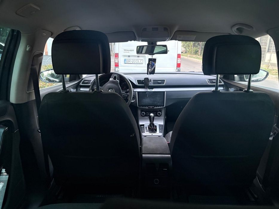Se vinde Passat b7