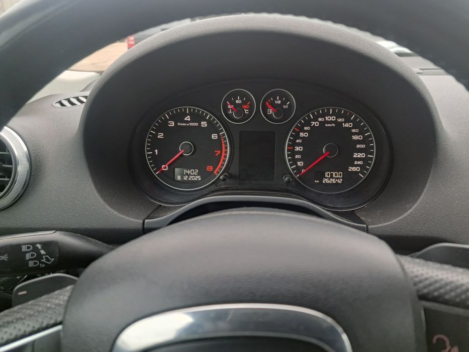 Pret fix 4000euro  AudiA3 motor 1.4 tfsi cutie automata an 2009