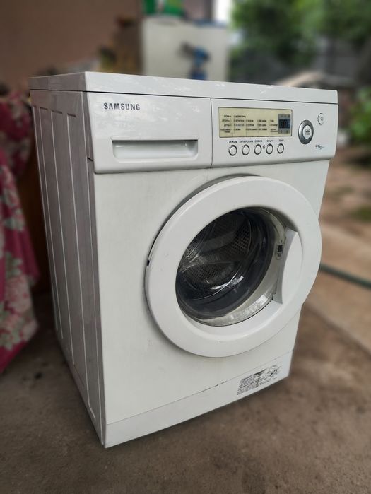 Продам стиральную машину Samsung