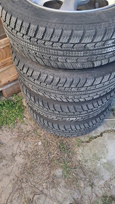 Гуми със аломиниеви джанти форд  14 *108