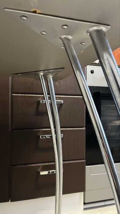 Обеденный стол из лдсп