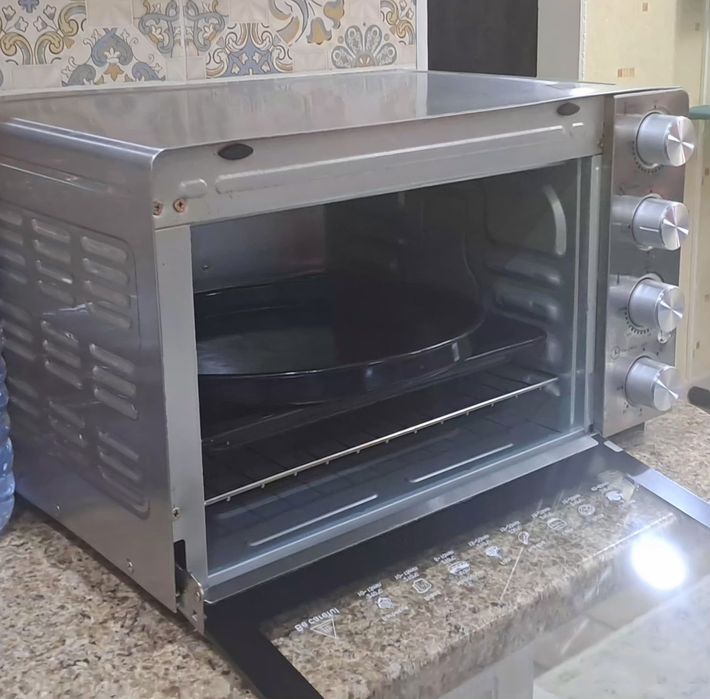 Духовка в рабочем состоянии