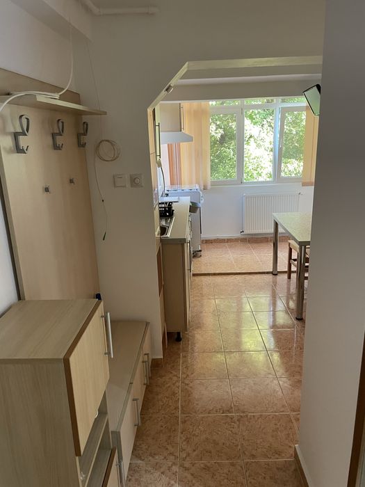Garsoniera Pitesti str. Exercitiu de inchiriat