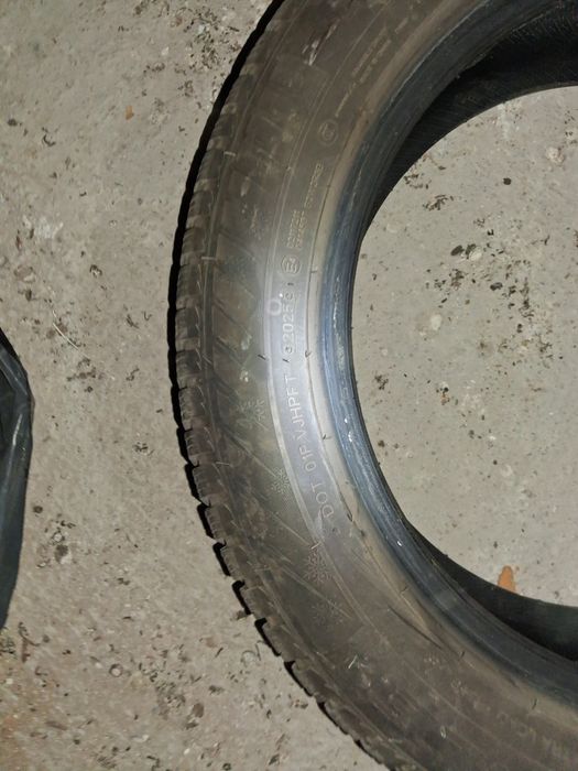 Vand anvelope 225/55/R18 dot 2025folosite iarna trecuta f putin..